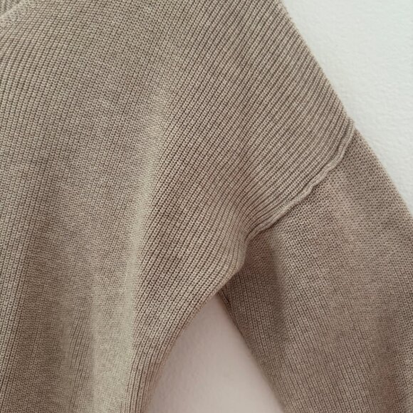 Olive + Oak Taupe Reversible Button Back Sweater – Cozy Knit, Size Small - Picture 4 of 8
